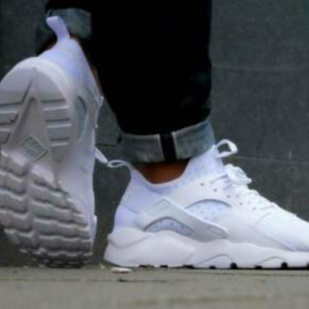 Nike Air Huarache Run Shoes 819685-101 2018 HW8208 - Picture 9 of 10